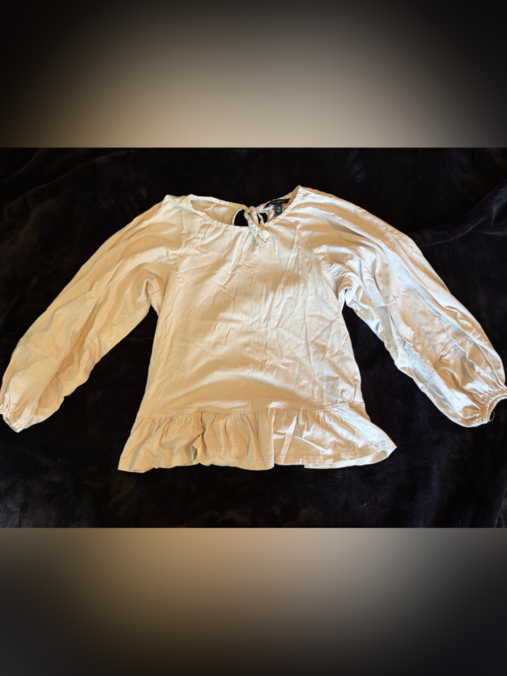 Banana Republic Cream Peasant Blouse with Ruffle Hem